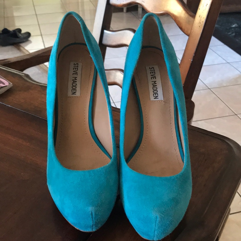 Steve Madden pumps
